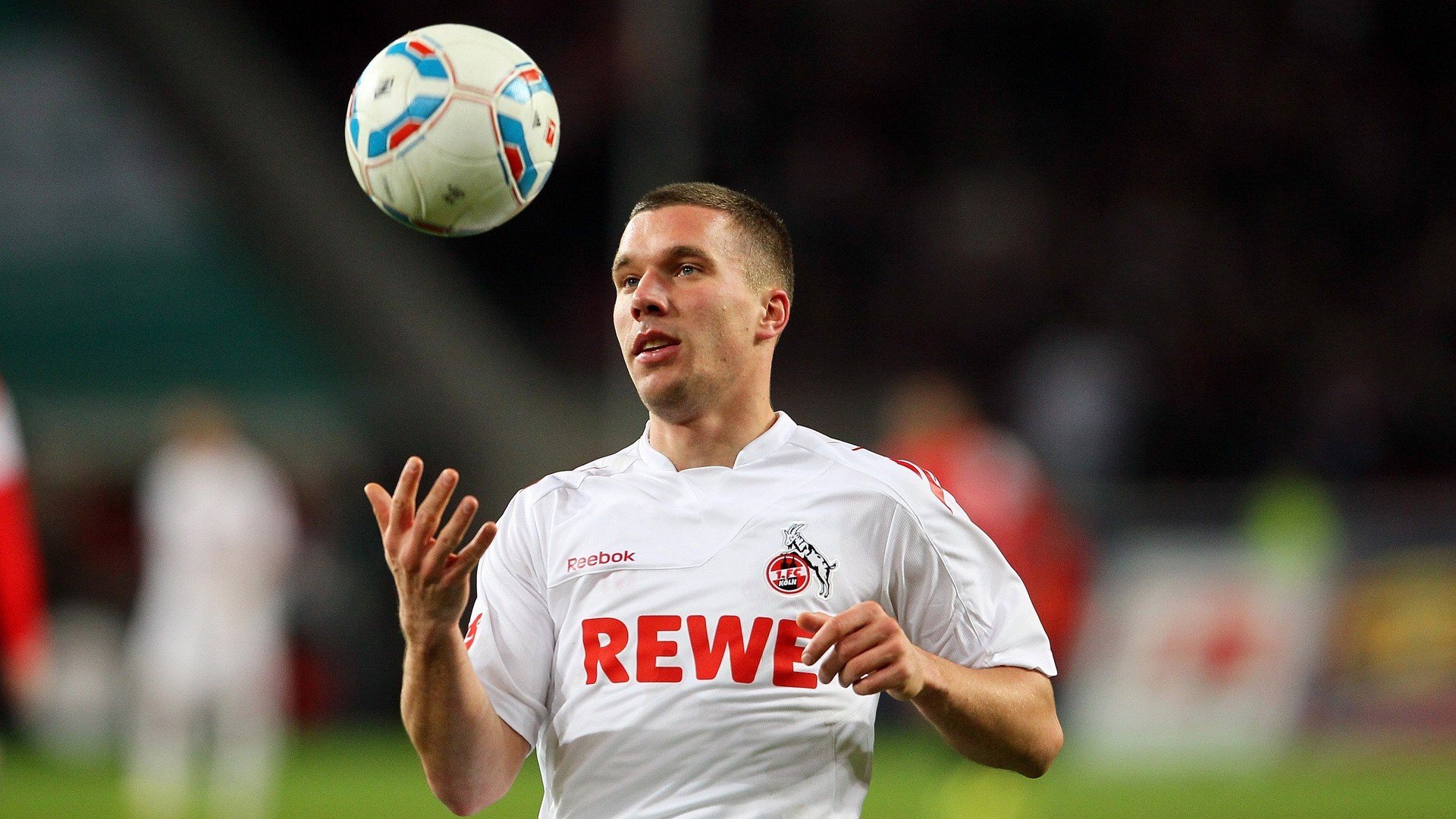 乐鱼体育下载入口-25岁曼联弃将安东尼获评10分MVP：轰两世界波+妙传太牛了，曼努埃尔安东尼奥